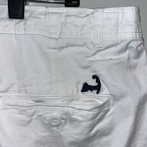 White Cuffy’s Cape Cod flat front white 9” cotton blend walking boat sailboat 36